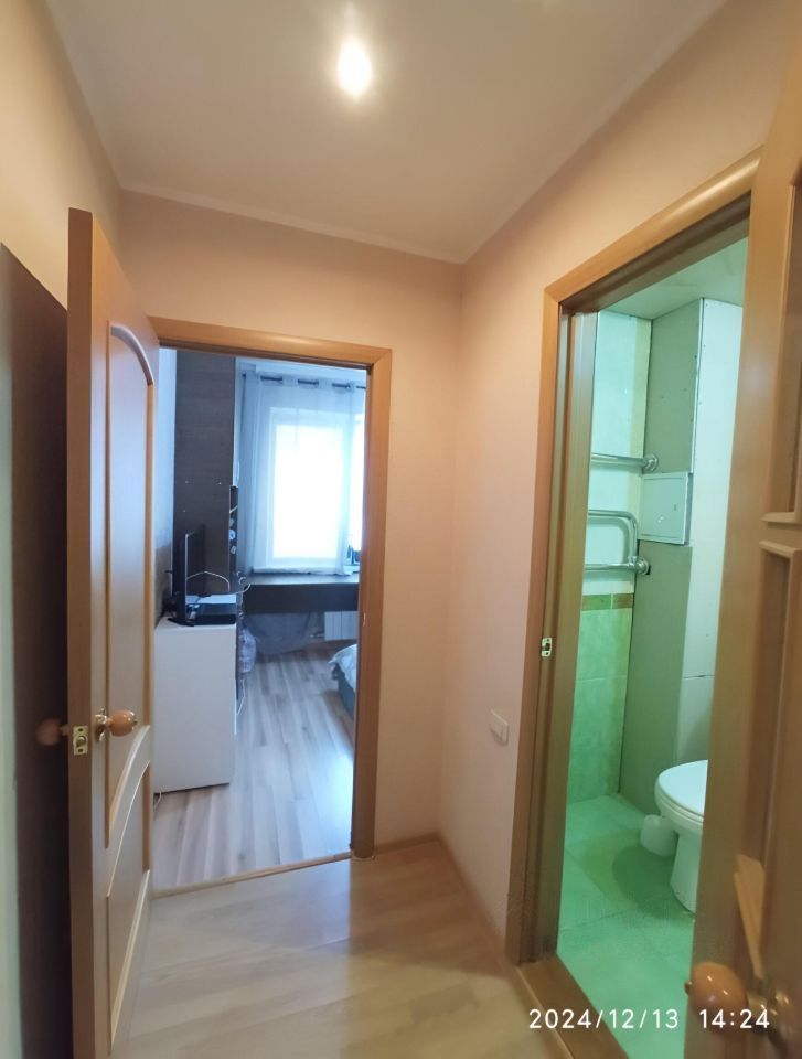 Продажа 4-комнатной квартиры, Саратов, Днепропетровская ул,  2