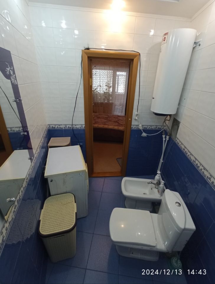 Продажа 4-комнатной квартиры, Саратов, Днепропетровская ул,  2