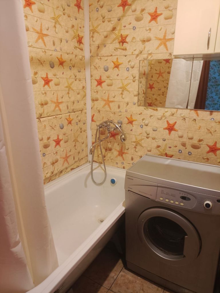 Аренда 2-комнатной квартиры, Углич, Гражданская ул,  1