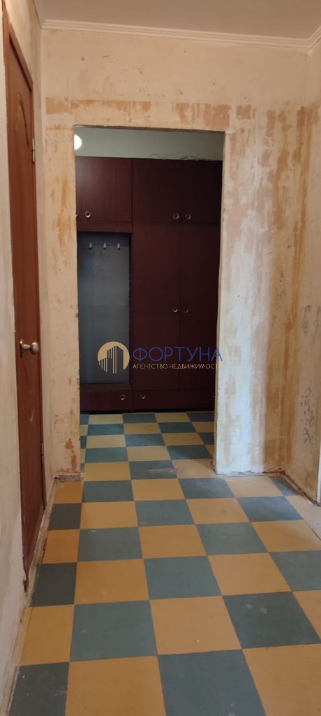 Продажа 2-комнатной квартиры, Белгород, Славы пр-кт,  148