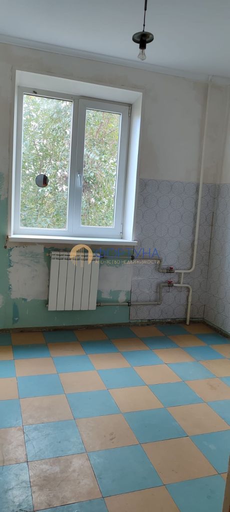 Продажа 2-комнатной квартиры, Белгород, Славы пр-кт,  148
