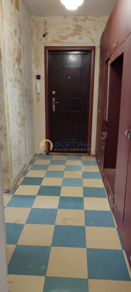 Продажа 2-комнатной квартиры, Белгород, Славы пр-кт,  148