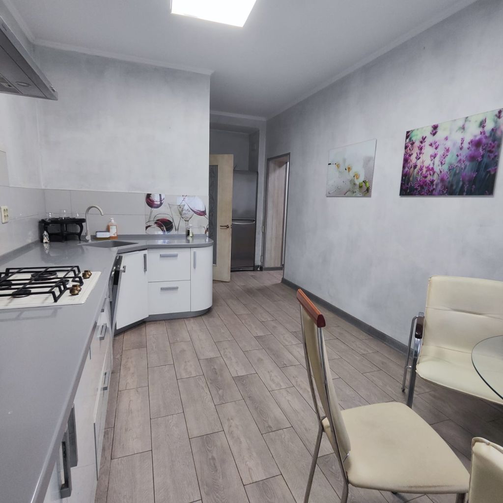 Продажа дома, 244м <sup>2</sup>, 8 сот., Полесье, 1-й Сиреневый пр-д,  8