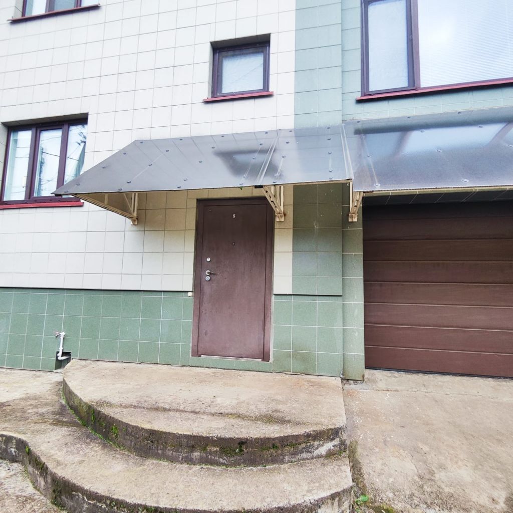 Продажа дома, 244м <sup>2</sup>, 8 сот., Полесье, 1-й Сиреневый пр-д,  8