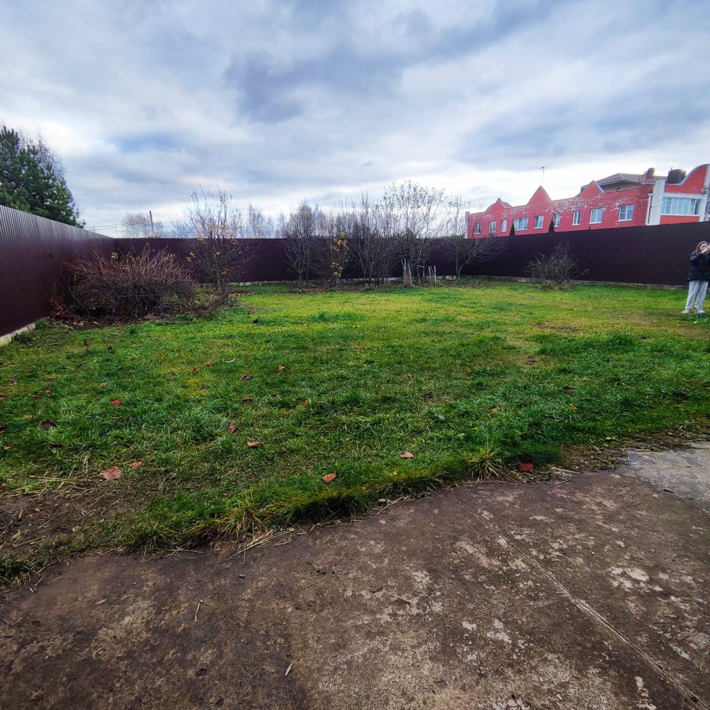 Продажа дома, 244м <sup>2</sup>, 8 сот., Полесье, 1-й Сиреневый пр-д,  8