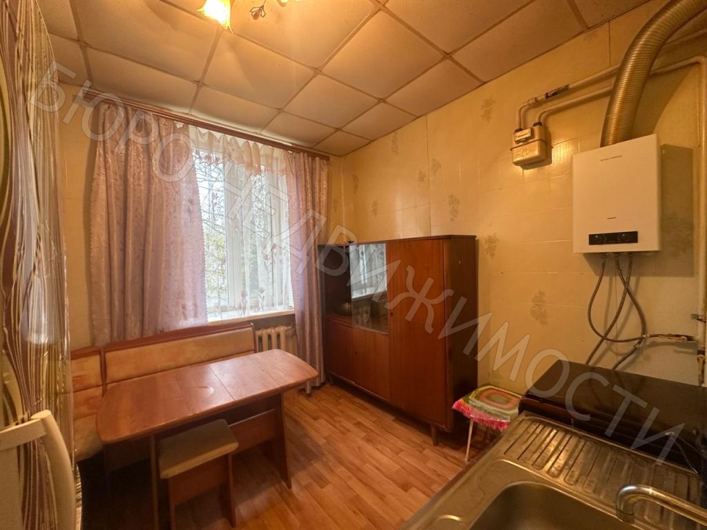 Продажа 2-комнатной квартиры, Балашов, Титова ул,  6