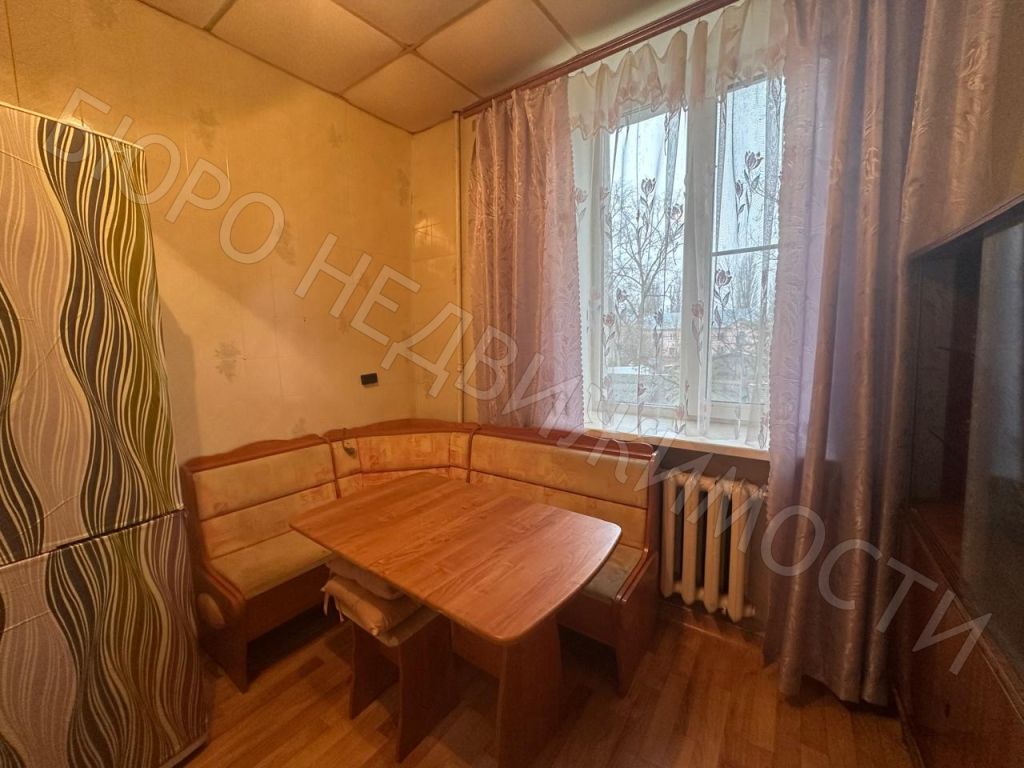 Продажа 2-комнатной квартиры, Балашов, Титова ул,  6