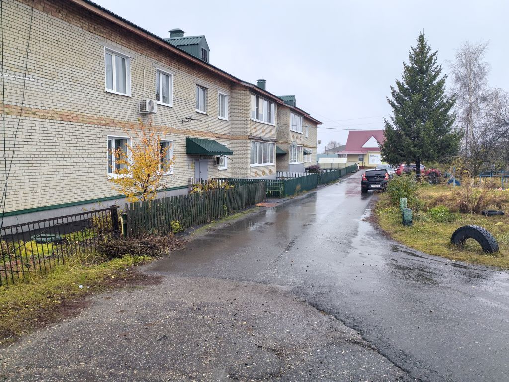 Продажа 2-комнатной квартиры, Лунино, Ломоносова,  48