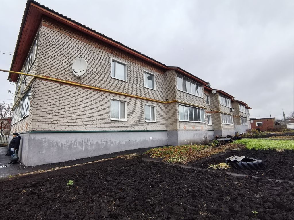 Продажа 2-комнатной квартиры, Лунино, Ломоносова,  48