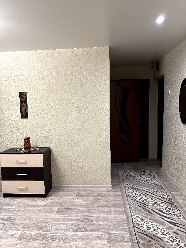 Аренда 3-комнатной квартиры, Нижний Новгород, Космонавта Комарова ул,  16А