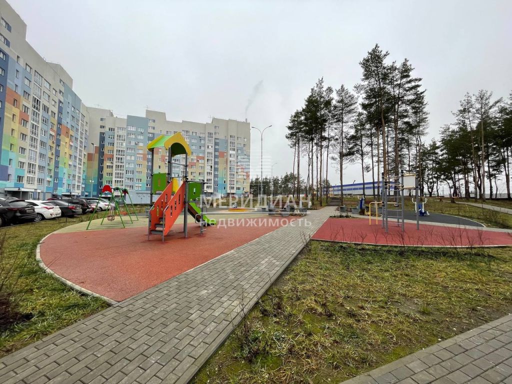 Продажа 2-комнатной квартиры, Дзержинск, Советская улица,  10Лк2