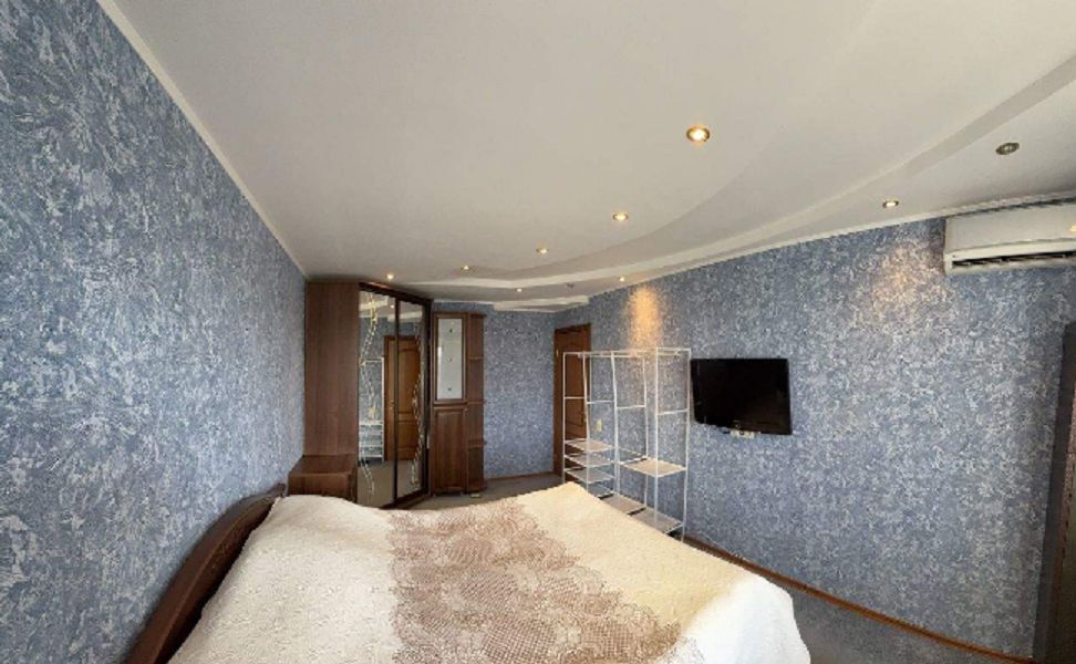 Продажа 3-комнатной квартиры, Энгельс, Энгельс-1 ул,  74