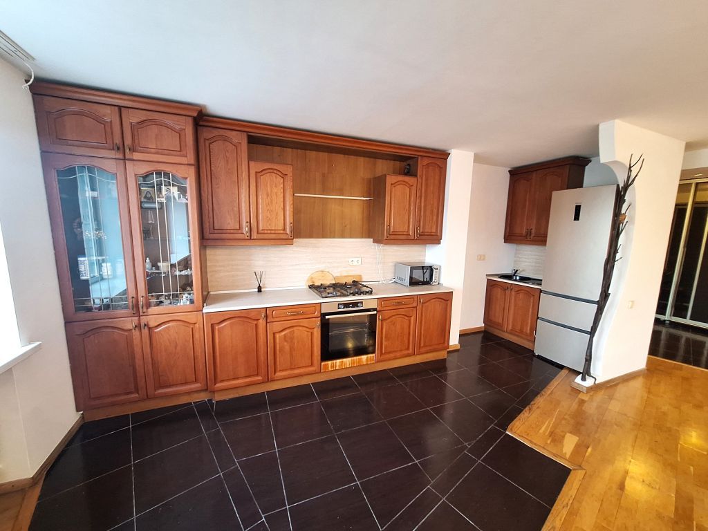 Продажа 2-комнатной квартиры, Нижний Новгород, Белинского ул,  69