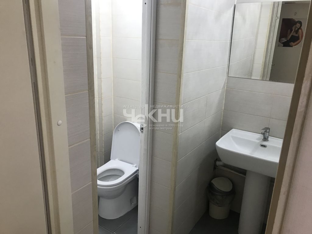 Продажа коммерческой недвижимости, 153м <sup>2</sup>, Нижний Новгород, Максима Горького ул,  220