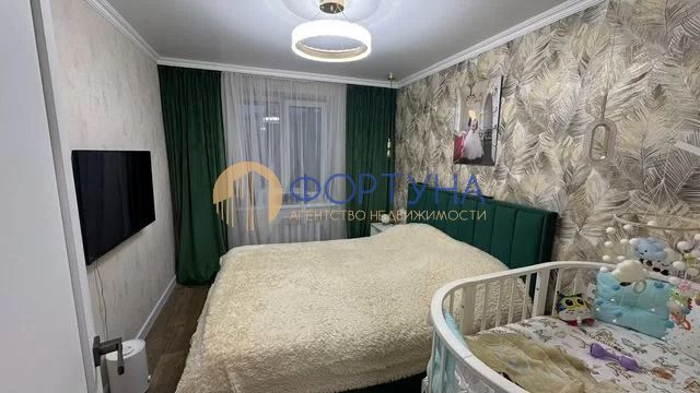 Продажа 3-комнатной квартиры, Белгород, Губкина ул,  26