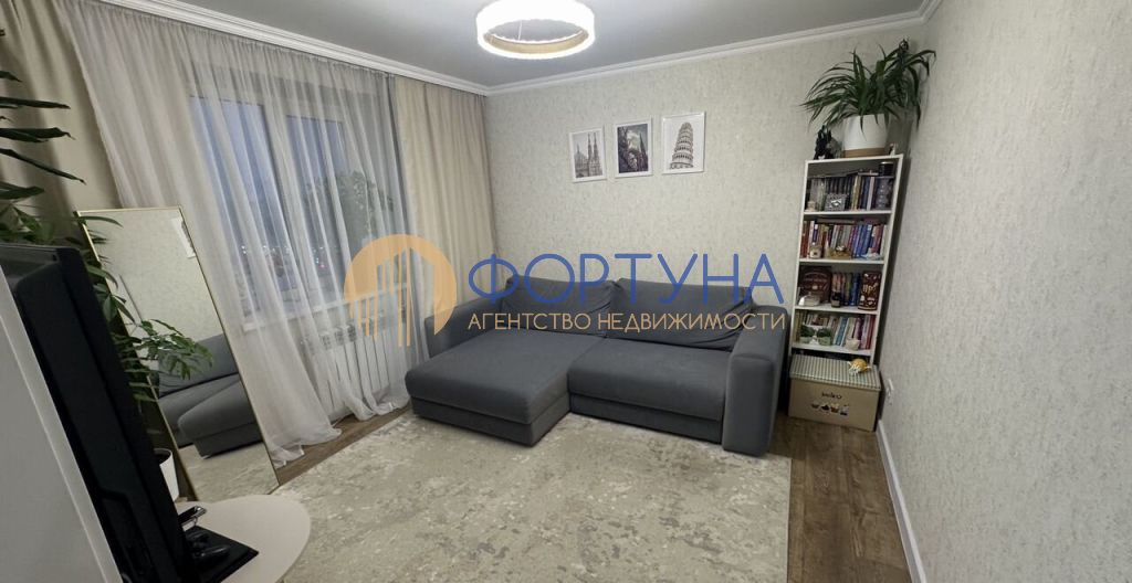 Продажа 3-комнатной квартиры, Белгород, Губкина ул,  26