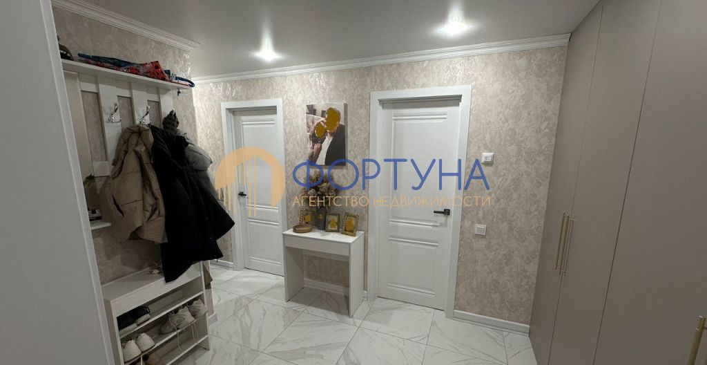 Продажа 3-комнатной квартиры, Белгород, Губкина ул,  26