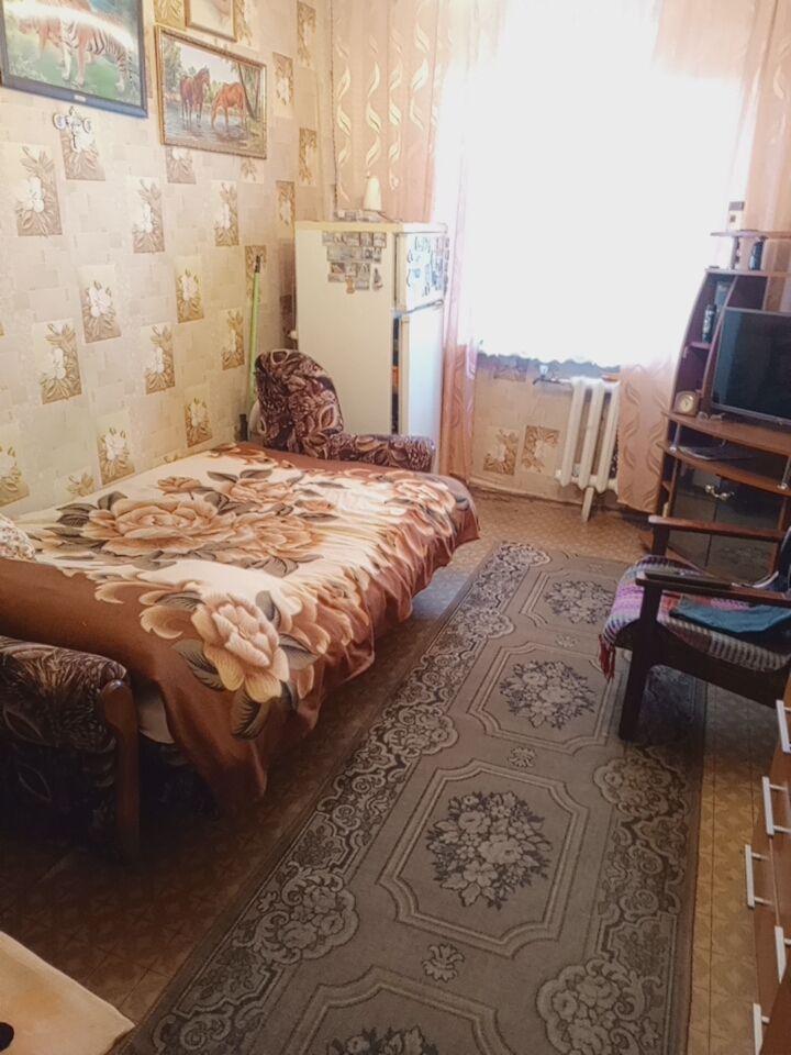 Продажа 3-комнатной квартиры, Новомосковск, Генерала Белова ул,  6