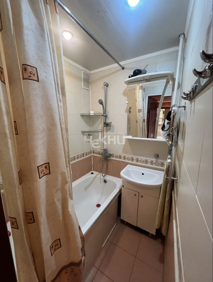 Продажа 2-комнатной квартиры, Нижний Новгород, Фруктовая ул,  7к3