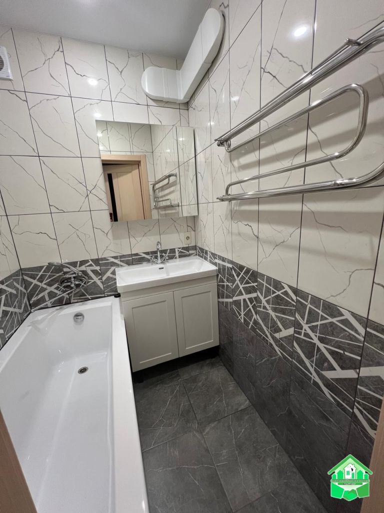 Продажа 3-комнатной квартиры, Гаврилов-Ям, Победы ул,  70