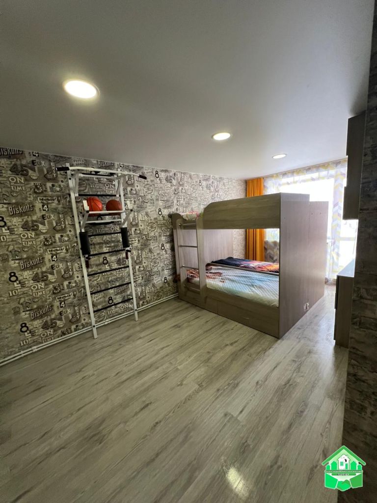 Продажа 3-комнатной квартиры, Гаврилов-Ям, Победы ул,  70