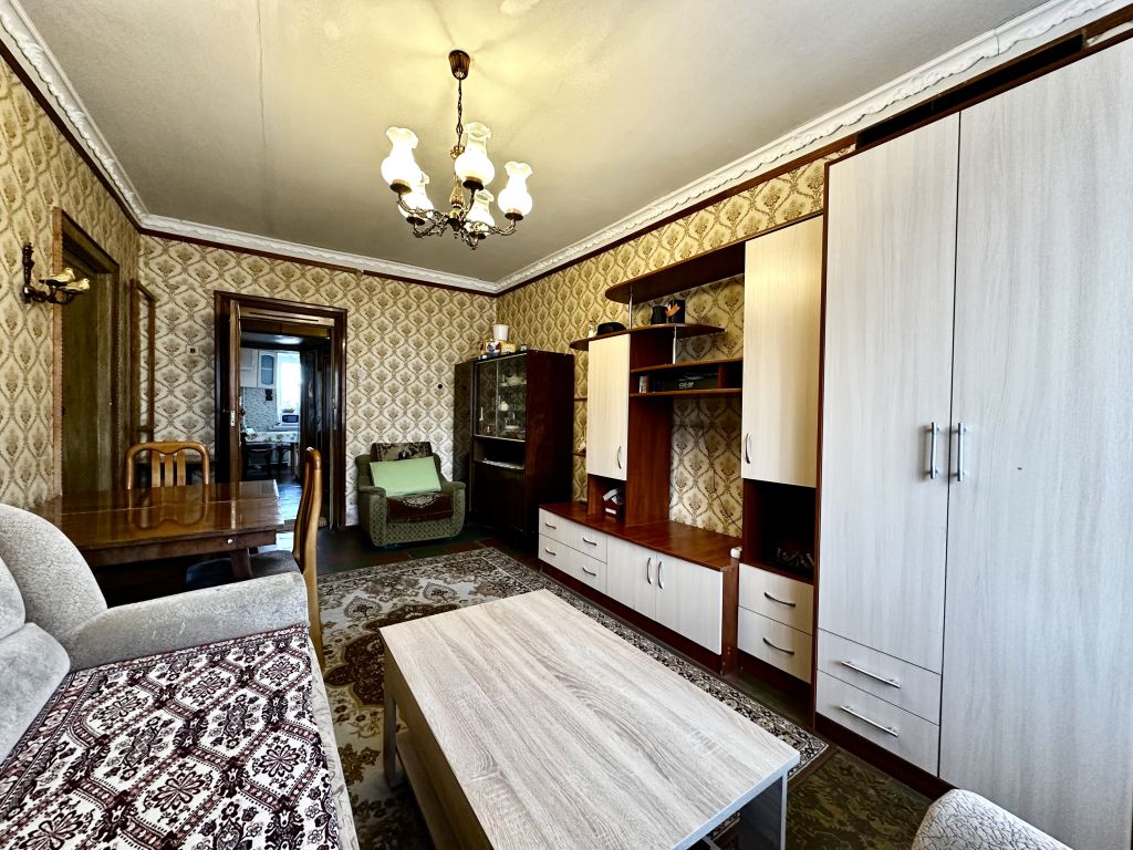 Продажа 3-комнатной квартиры, Кострома, Глазковский проезд,  6