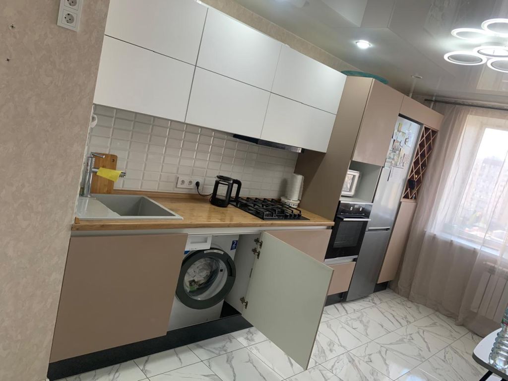 Продажа 1-комнатной квартиры, Саратов, Лисина ул,  10