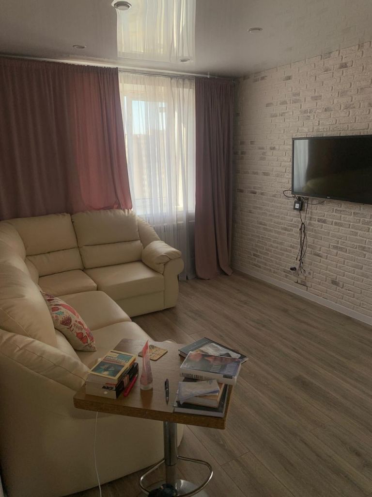 Продажа 1-комнатной квартиры, Саратов, Лисина ул,  10