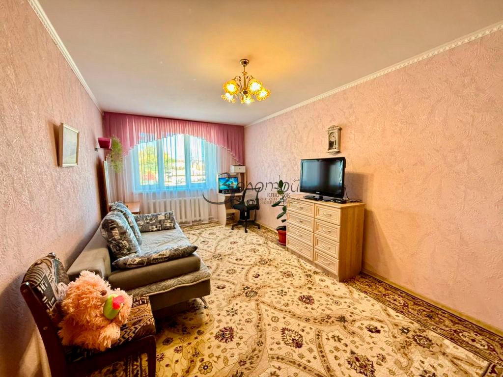Продажа 3-комнатной квартиры, Кисловодск, Островского ул,  36