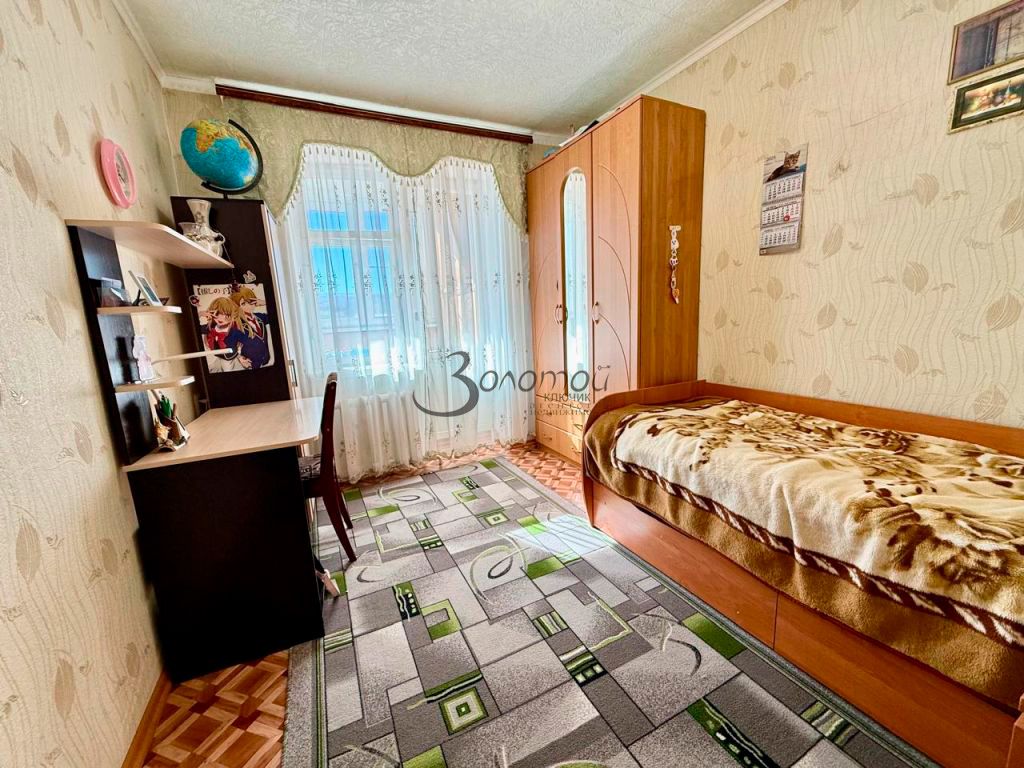 Продажа 3-комнатной квартиры, Кисловодск, Островского ул,  36