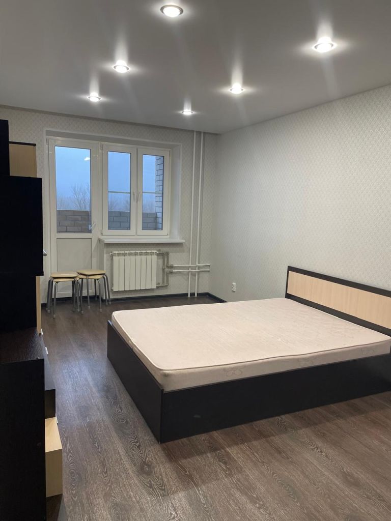 Продажа 1-комнатной квартиры, Бор, Луначарского ул,  208к1