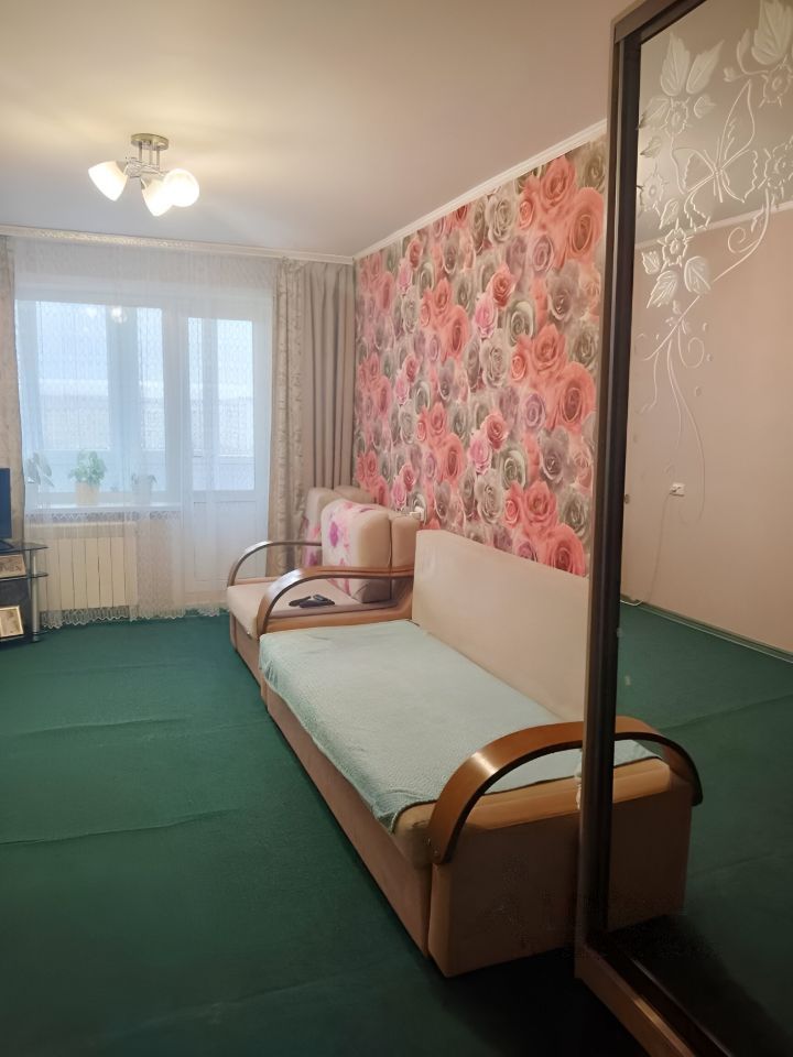 Продажа 2-комнатной квартиры, Саратов, Перспективная ул,  12А