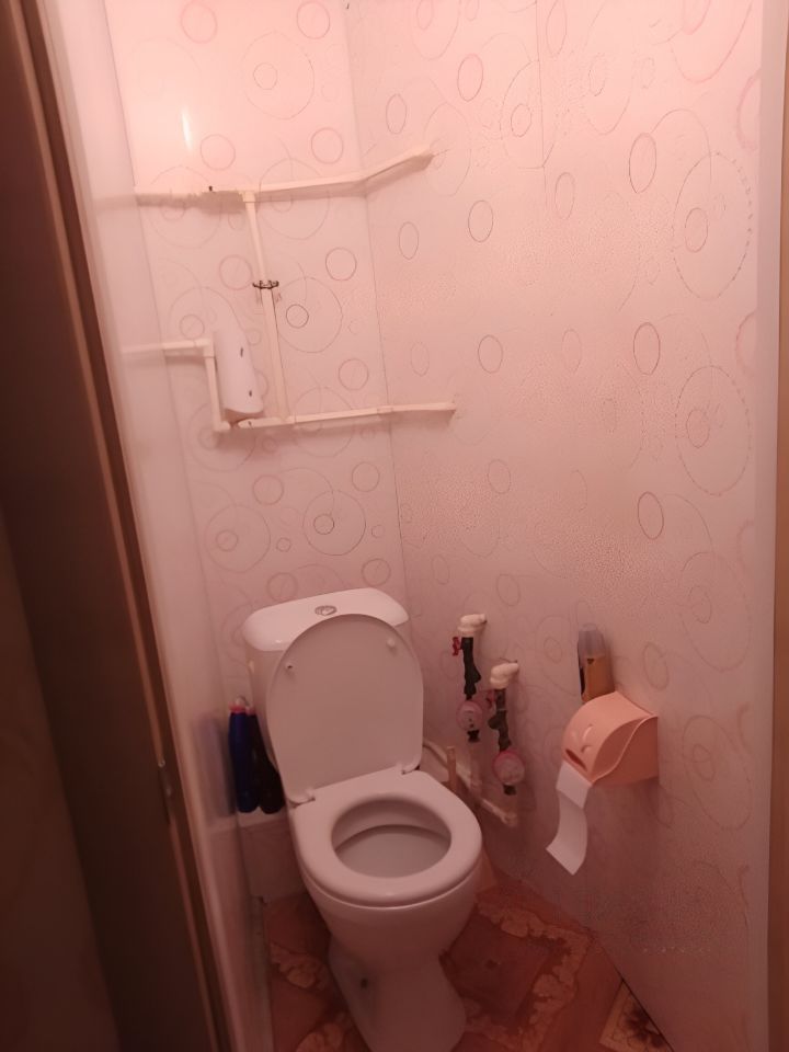 Продажа 2-комнатной квартиры, Саратов, Перспективная ул,  12А