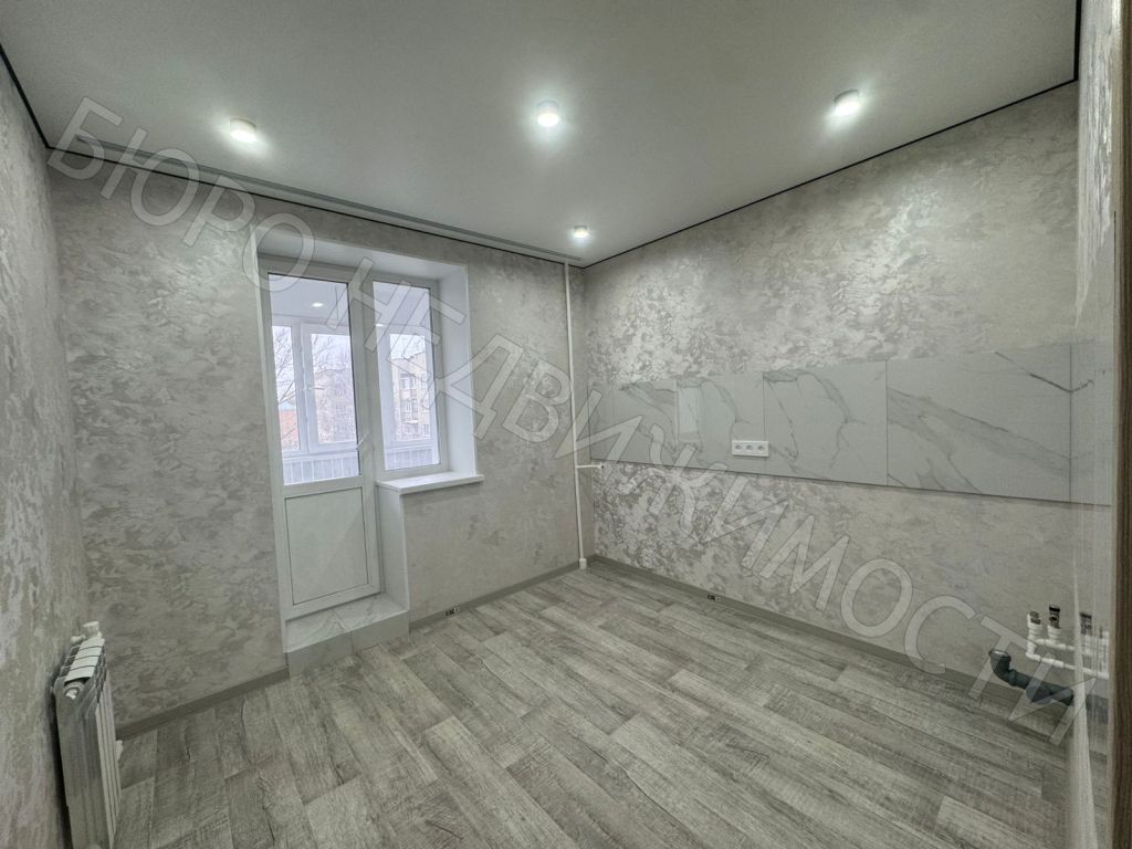 Продажа 2-комнатной квартиры, Балашов, Горохова ул,  11