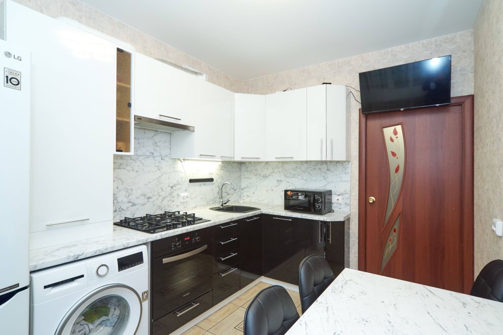 Продажа 1-комнатной квартиры, Полесье, 1-й Сиреневый пр-д,  30