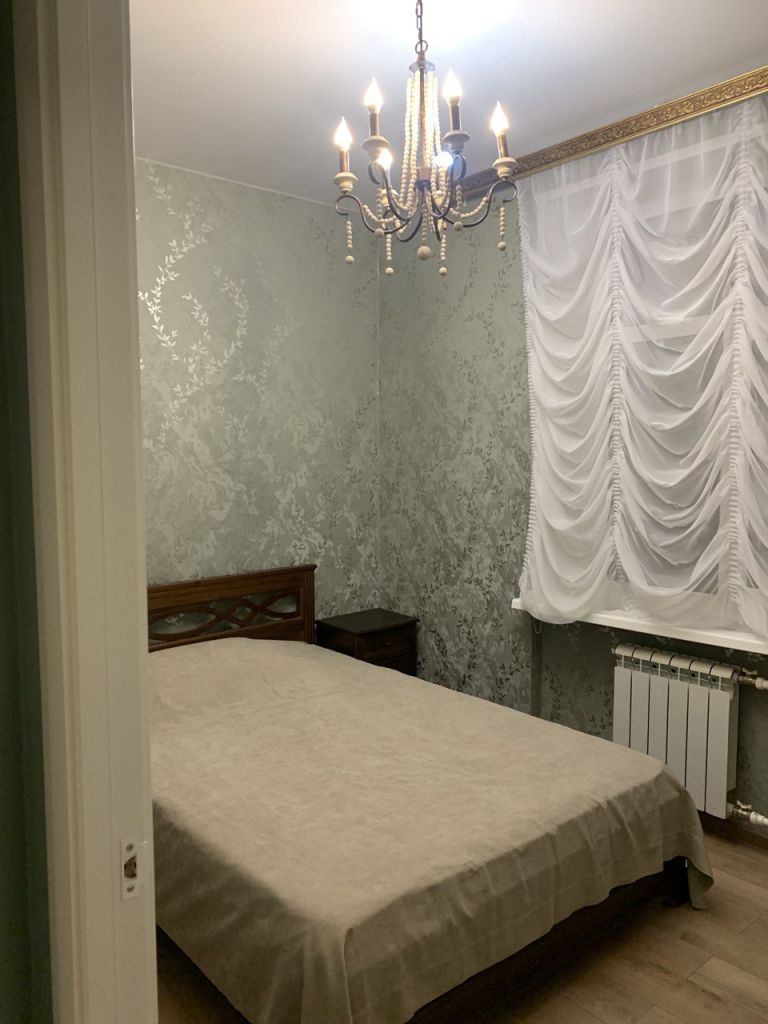 Продажа 2-комнатной квартиры, Нижний Новгород, Гагарина пр-кт,  17