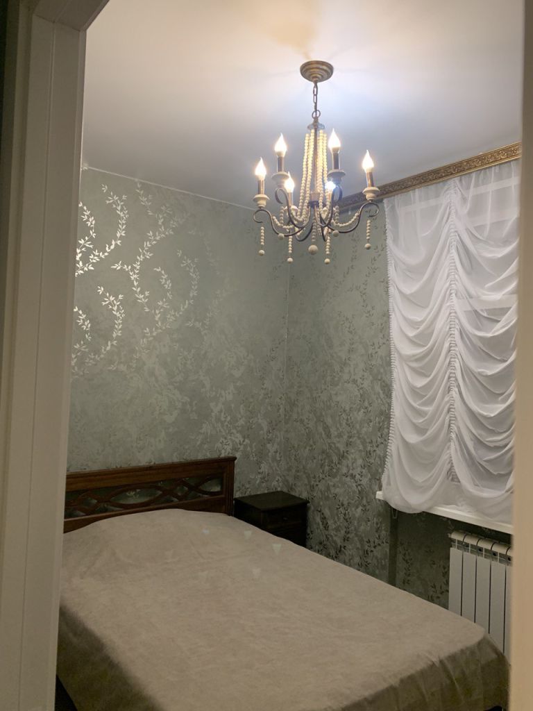 Продажа 2-комнатной квартиры, Нижний Новгород, Гагарина пр-кт,  17