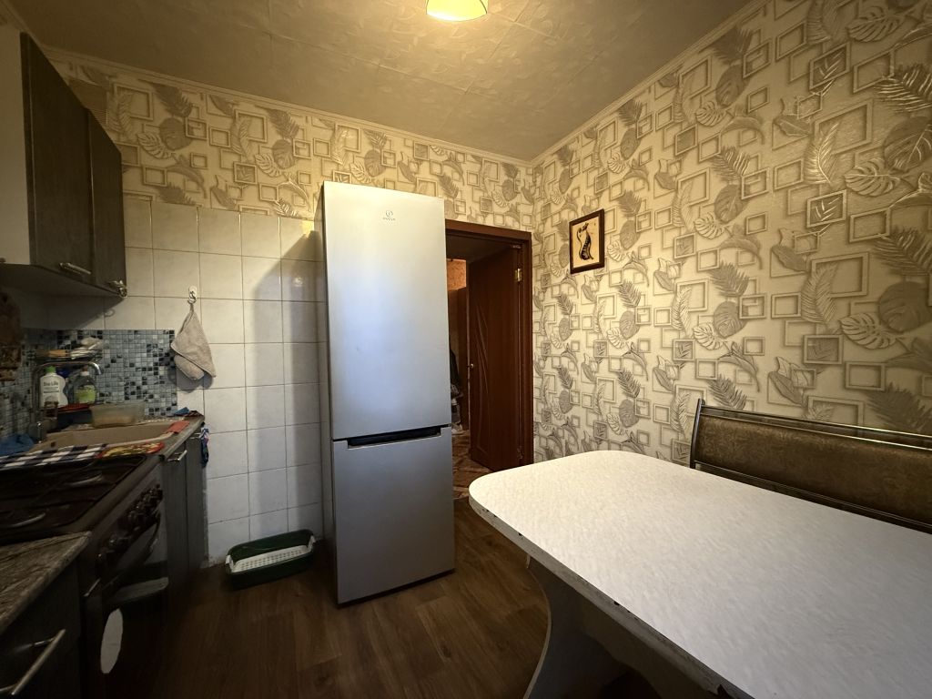 Продажа 3-комнатной квартиры, Саратов, Электронная 2-я ул,  10