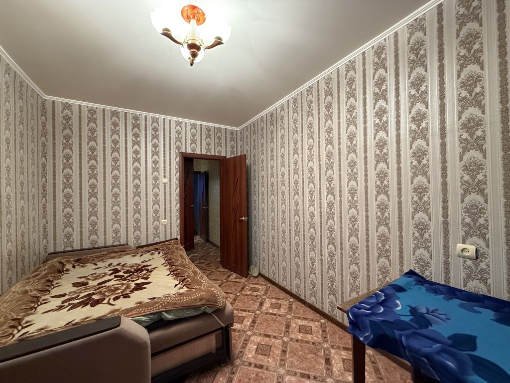 Продажа 3-комнатной квартиры, Саратов, Электронная 2-я ул,  10