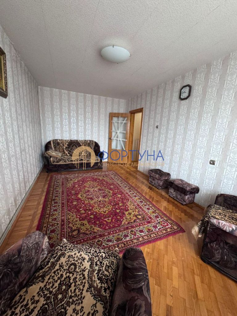 Продажа 3-комнатной квартиры, Белгород, Славы пр-кт,  6