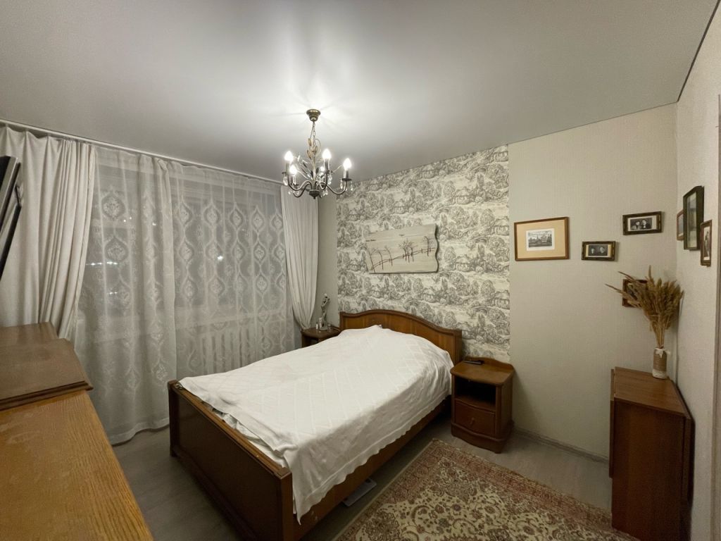 Продажа 3-комнатной квартиры, Кострома, Черноречье мкр,  37