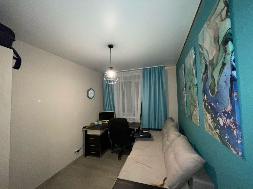 Продажа 3-комнатной квартиры, Кострома, Черноречье мкр,  37