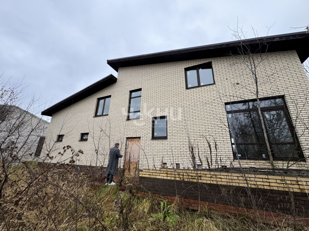 Продажа дома, 271м <sup>2</sup>, 10 сот., Конево