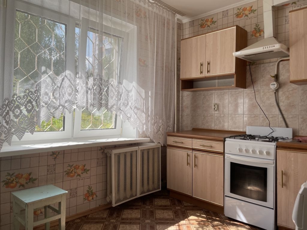 Романа Брянского ул, 5