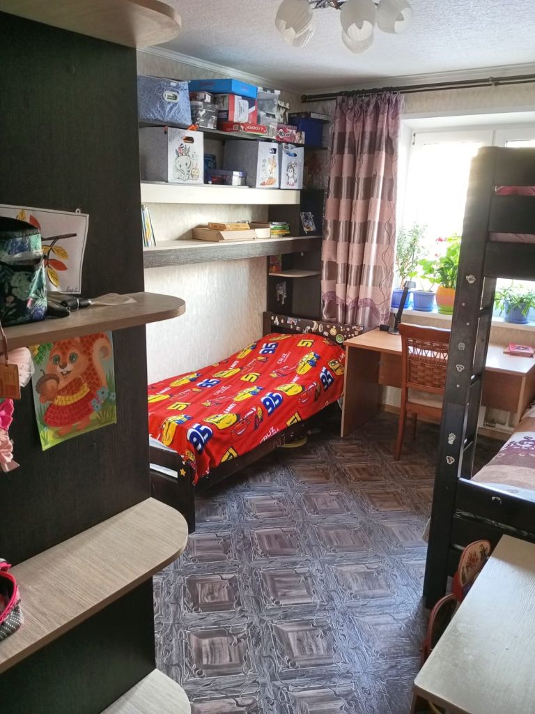 Продажа 3-комнатной квартиры, Нижний Новгород, Космическая ул,  60