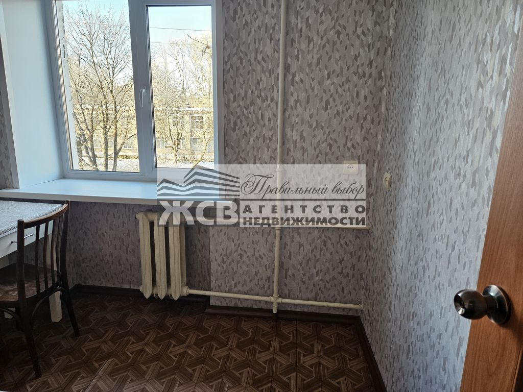 Продажа 2-комнатной квартиры, Балахна, Терешковой ул,  4