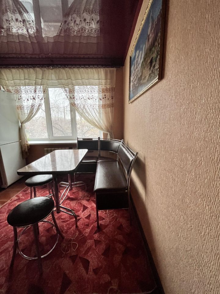 Продажа 2-комнатной квартиры, Саратов, Бульварная ул,  12