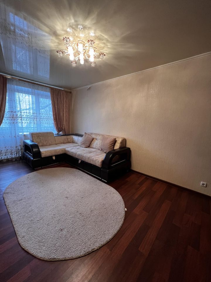 Продажа 2-комнатной квартиры, Саратов, Бульварная ул,  12