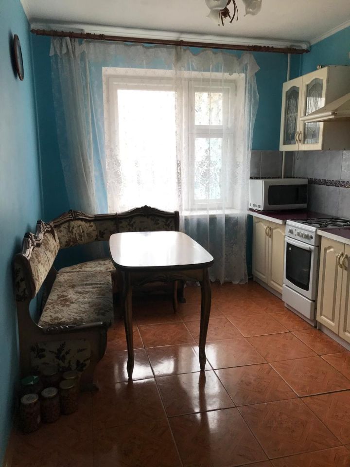 Продажа 3-комнатной квартиры, Саратов, Прокатная 4-я ул,  19