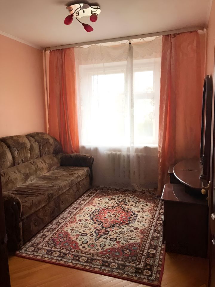 Продажа 3-комнатной квартиры, Саратов, Прокатная 4-я ул,  19